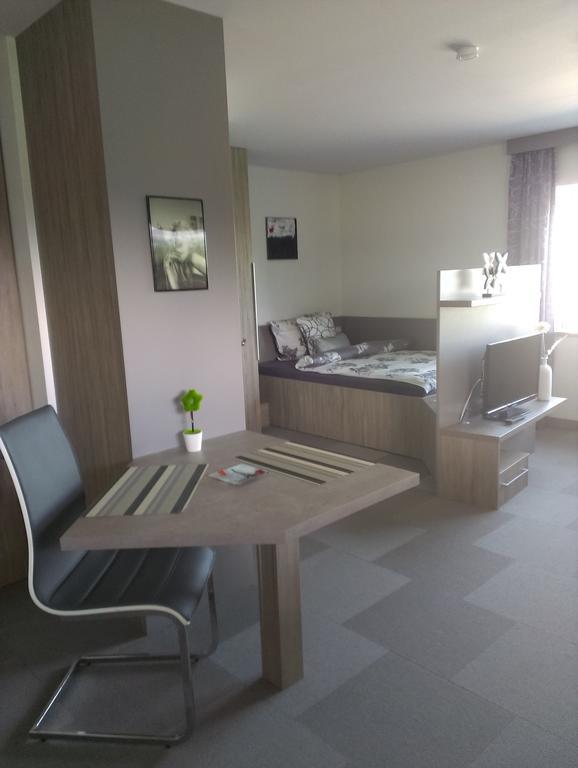Business Apartments ホーエネムス 部屋 写真