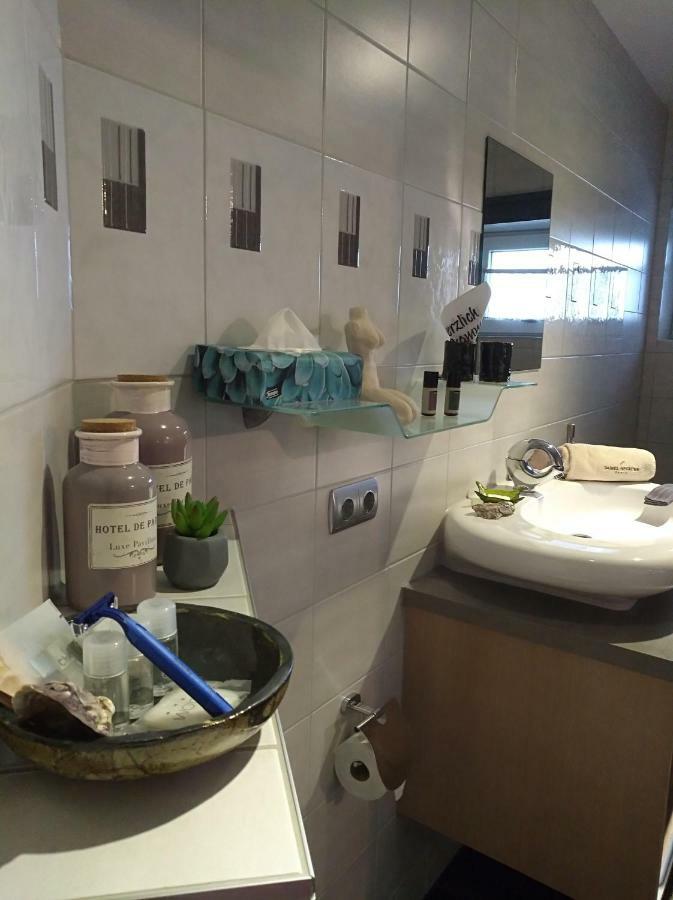 Business Apartments ホーエネムス エクステリア 写真